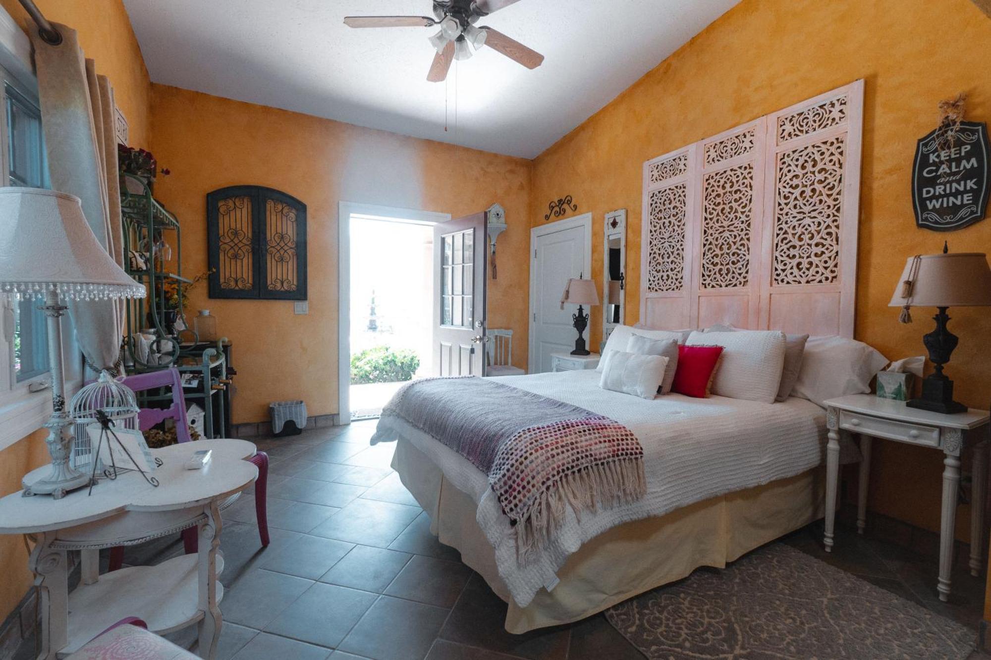Bed and Breakfast Vina Calabria Вальє-де-Гуадалупе Екстер'єр фото